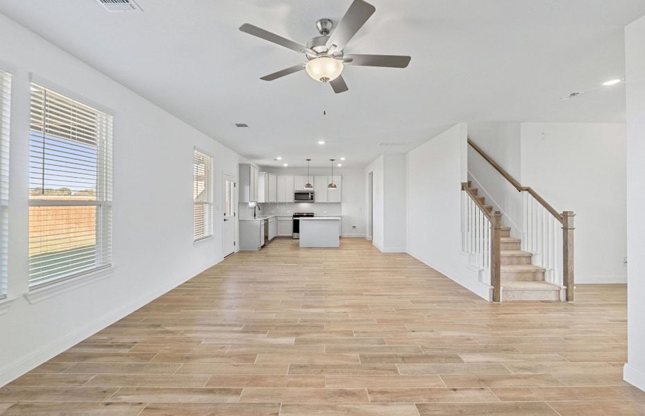 Spacious, unfurnished interior of a new home in Lagos, Manor (Image 31). Spacious, unfurnished interior of a new home in Lagos, Manor (Image 31).