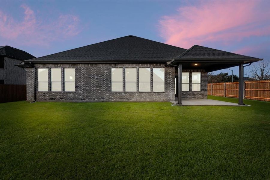 901 Meadowview- Back-4