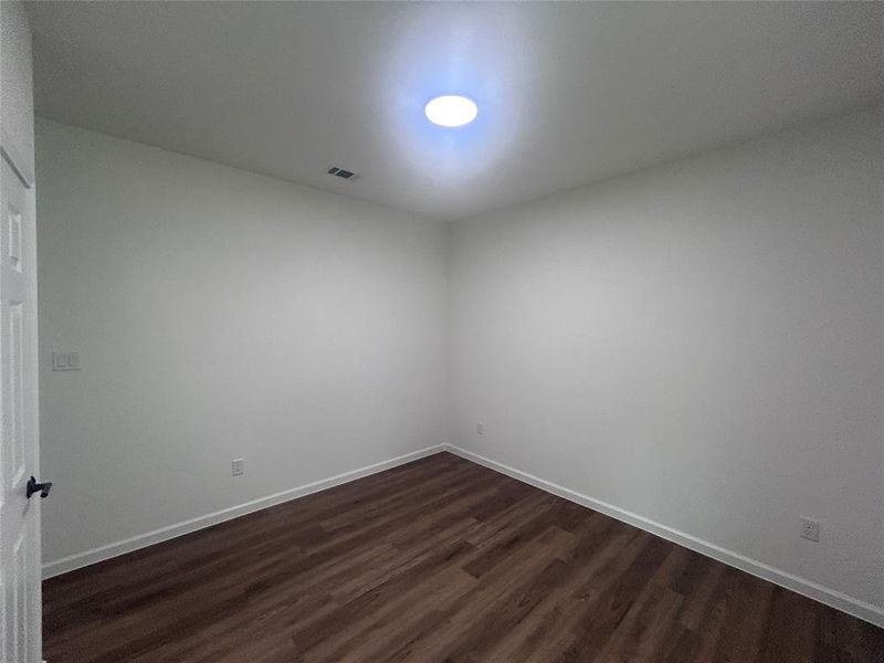 Spacious, unfurnished interior of a new home in , Granbury (Image 20). Spacious, unfurnished interior of a new home in , Granbury (Image 20).