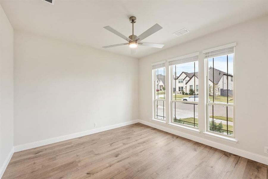 Spacious, unfurnished interior of a new home in Union Park Classic 55, Little Elm (Image 38).