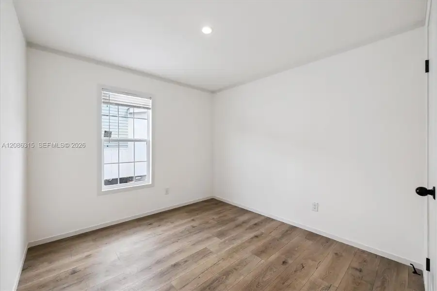 Spacious, unfurnished interior of a new home in , Miami (Image 17).