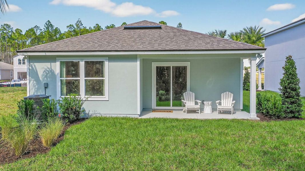 Exterior details and patio area of a home in Bridle Creek, Jacksonville (Image 19).