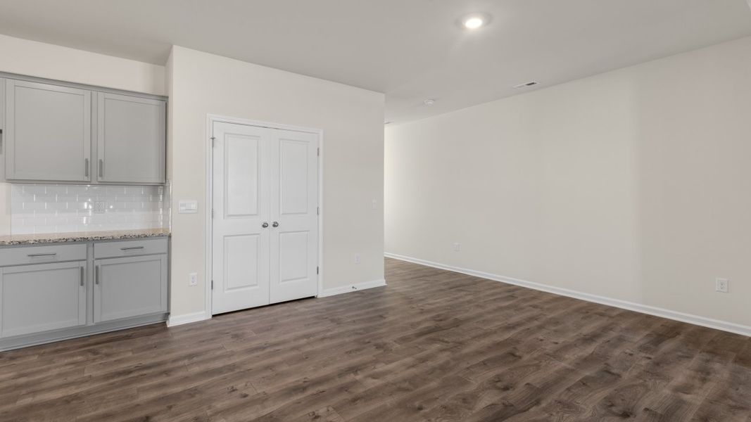 Spacious, unfurnished interior of a new home in The Grove at Matthews Landing, Fuquay Varina (Image 13).