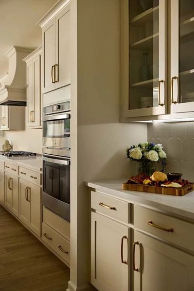 Savoy Sample Butler's Pantry