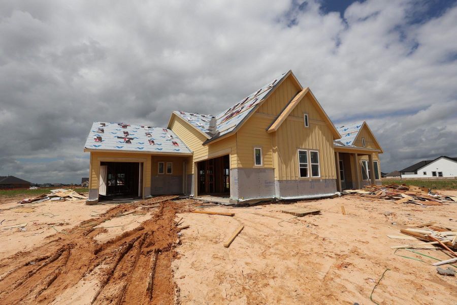 Let us show you how our advanced framing techniques have stood the test of time and allow more insulation for a quieter and more energy efficient home.