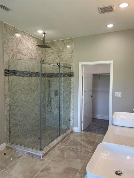 Image 47 of a home in .