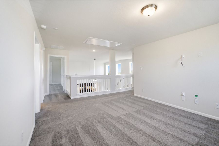 Spacious, unfurnished interior of a new home in Saddlebrook Estates, Waxahachie (Image 58).