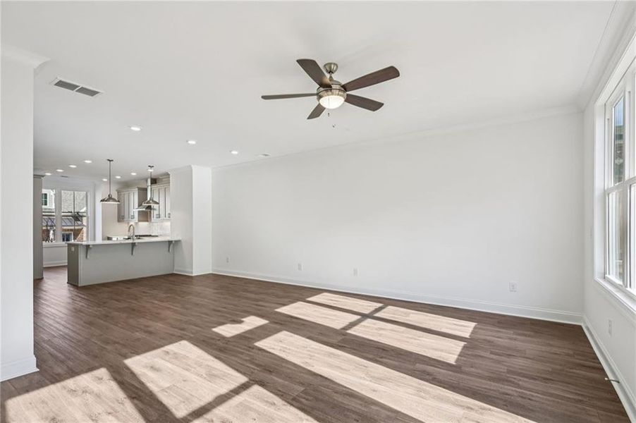 Spacious, unfurnished interior of a new home in Evanshire Townhomes, Duluth (Image 25).
