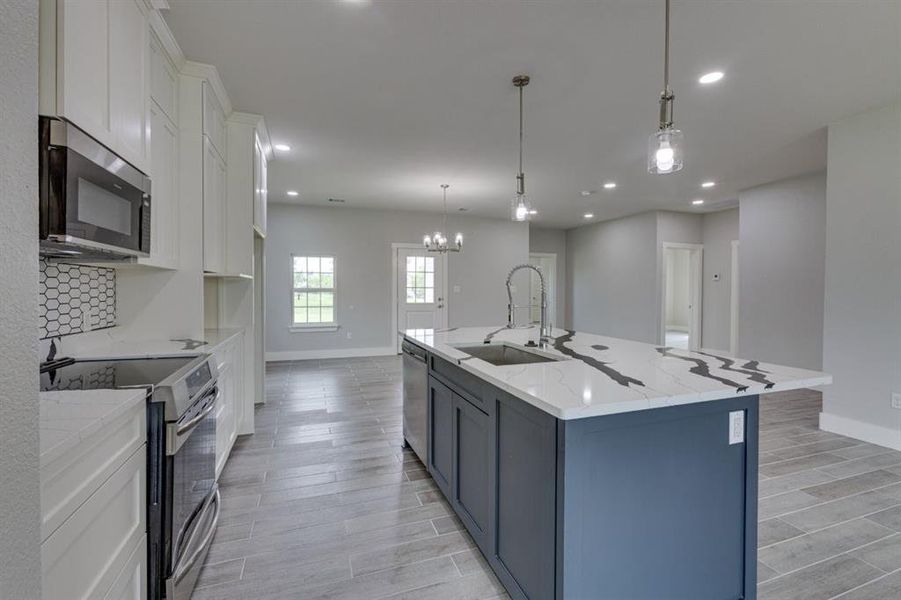 Furnished interior view inside a new home in , Ferris (Image 12).