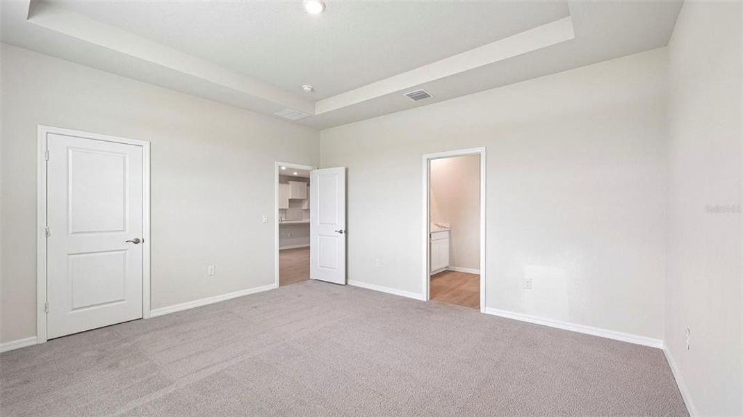 Spacious, unfurnished interior of a new home in Legacy Preserve, Parrish (Image 19).
