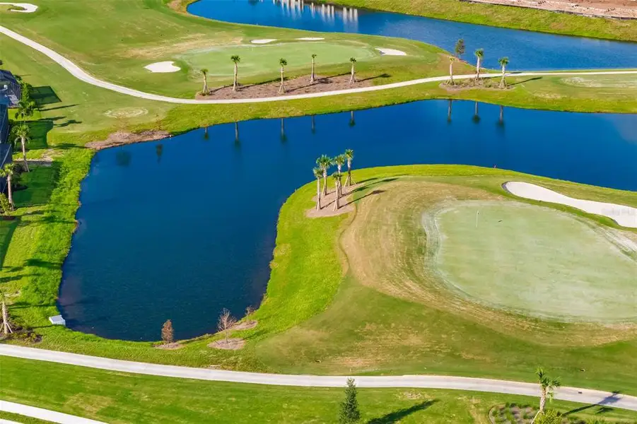 Natural landscape and outdoor views near Calusa Country Club in Lakewood Ranch (Image 52).