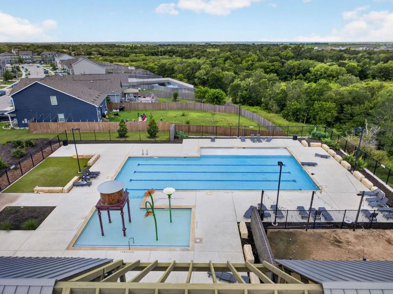 Community amenities in Elm Creek, Elgin (Image 30).