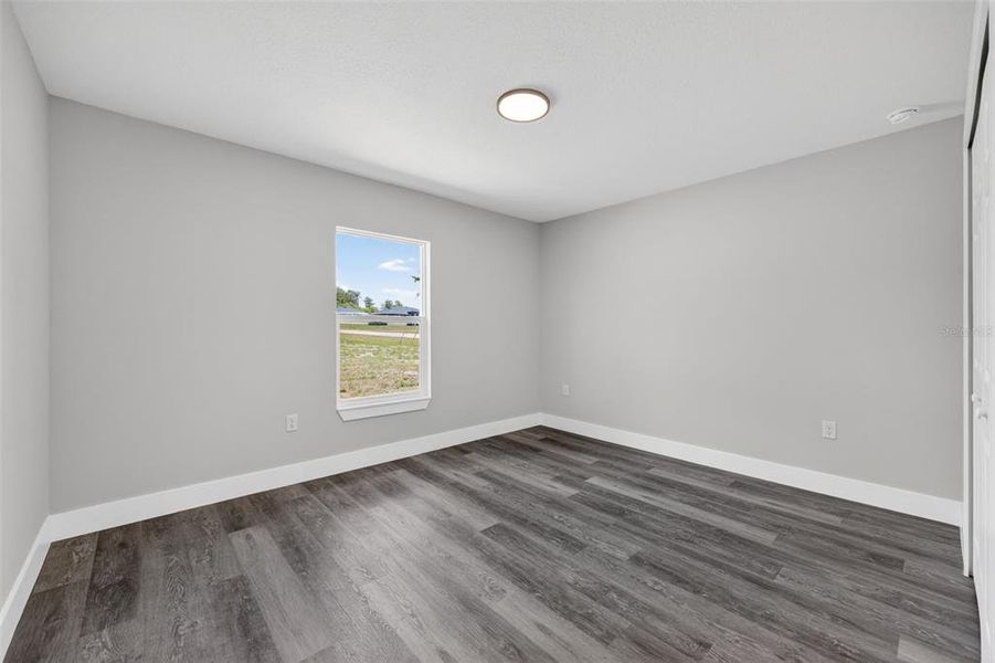 Spacious, unfurnished interior of a new home in , Dunnellon (Image 22).