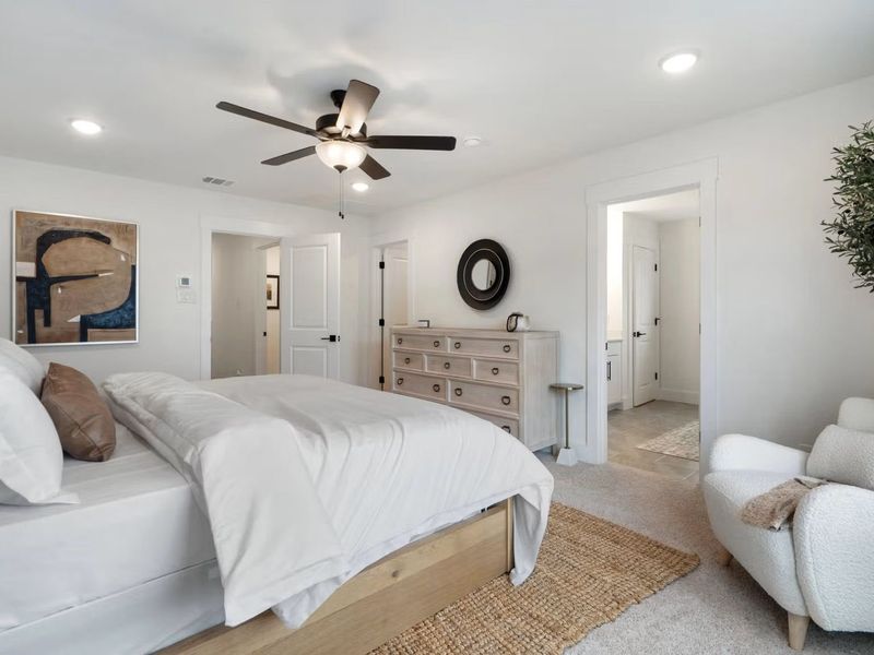 Furnished interior view inside a new home in Lake Park Villas, Wylie (Image 18).