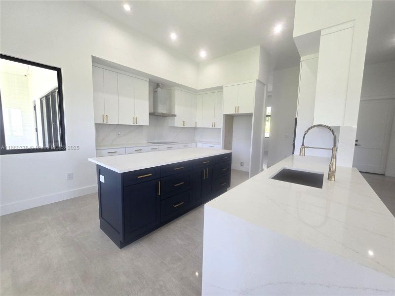 Furnished interior view inside a new home in , Homestead (Image 14).