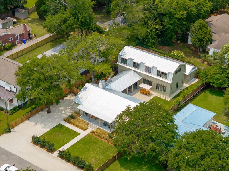 Image 70 of a home in .