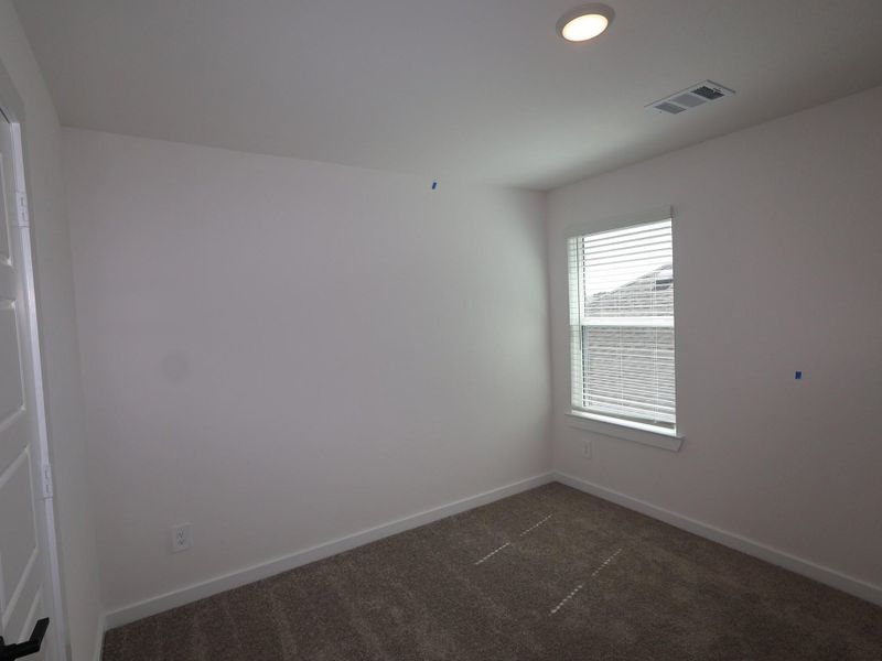 Spacious, unfurnished interior of a new home in Sorella, Tomball (Image 41).