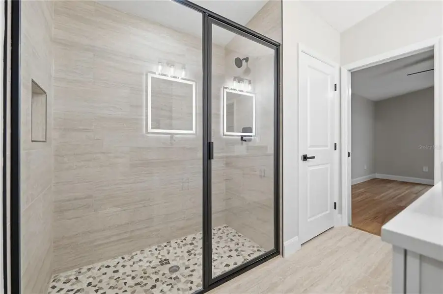 Image 35 of a home in .