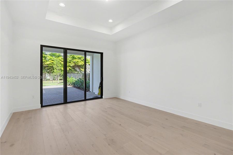 Spacious, unfurnished interior of a new home in Lotus Edge, Boca Raton (Image 39).