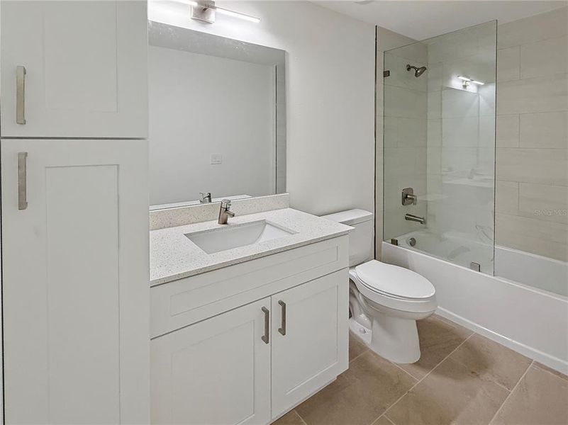 Furnished interior view inside a new home in , Punta Gorda (Image 11).