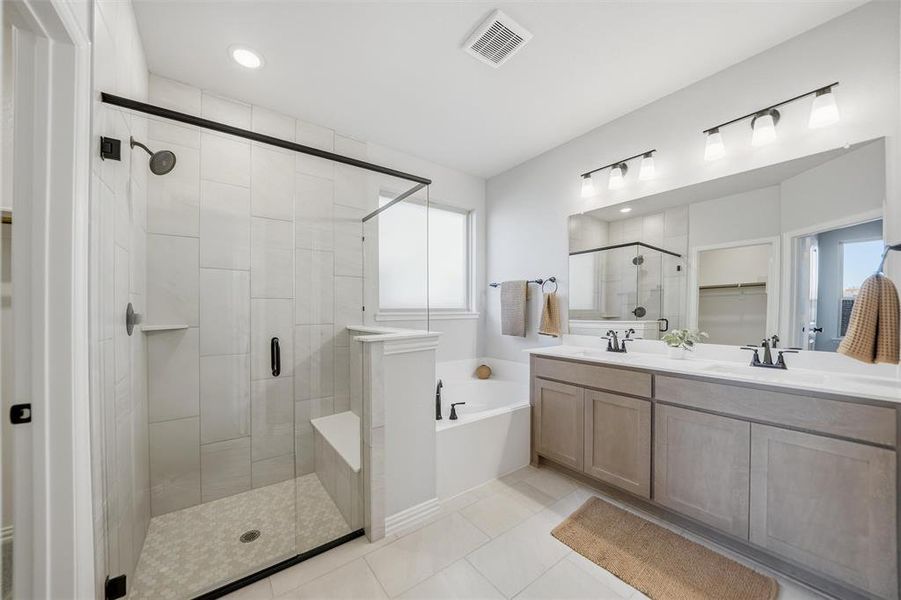 Furnished interior view inside a new home in Morningstar, Aledo (Image 15).