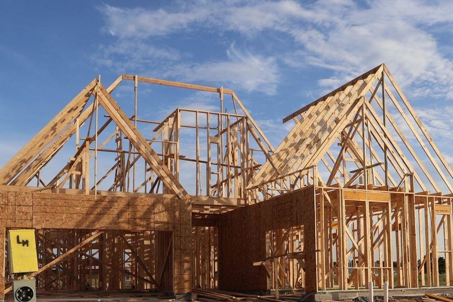 Let us show you how our advanced framing techniques have stood the test of time and allow more insulation for a quieter and more energy efficient home. Let us show you how our advanced framing techniques have stood the test of time and allow more insulation for a quieter and more energy efficient home.