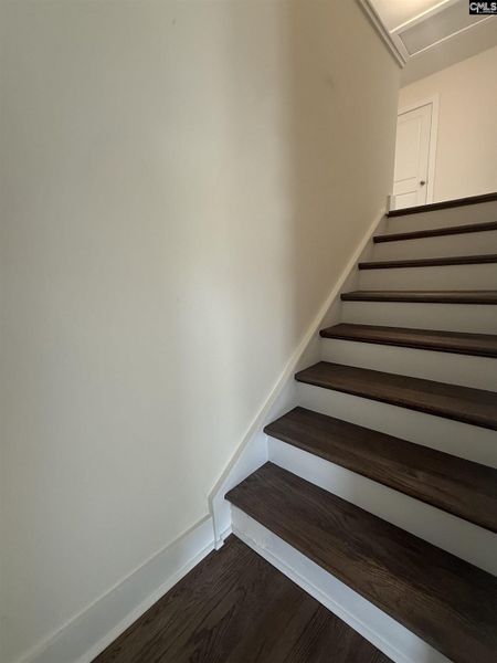 Spacious, unfurnished interior of a new home in Cottages at Roofs Pond, West Columbia (Image 27).