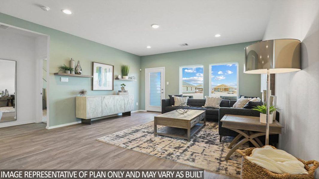 Furnished interior view inside a new home in Venetian Pines, Conroe (Image 8).