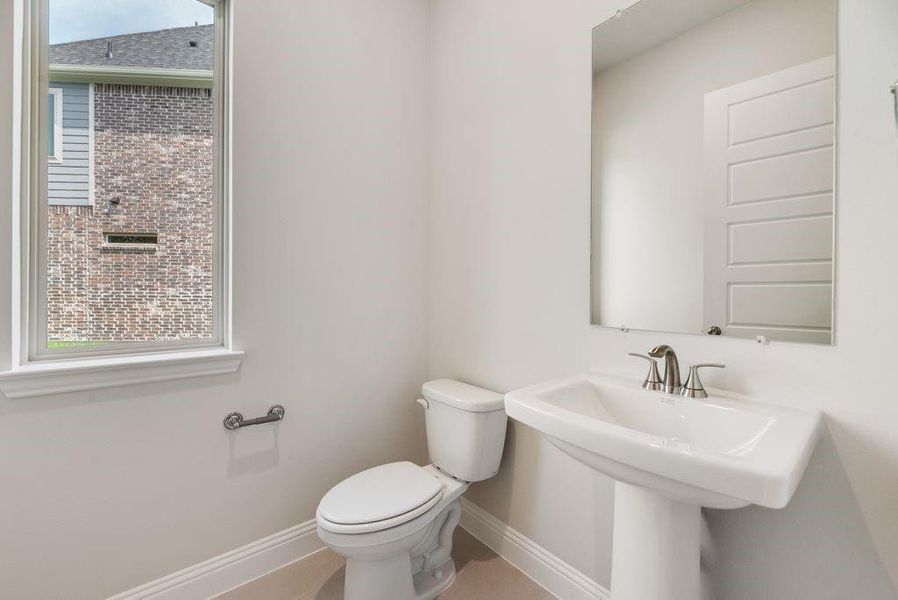 Furnished interior view inside a new home in Bayside, Rowlett (Image 14).