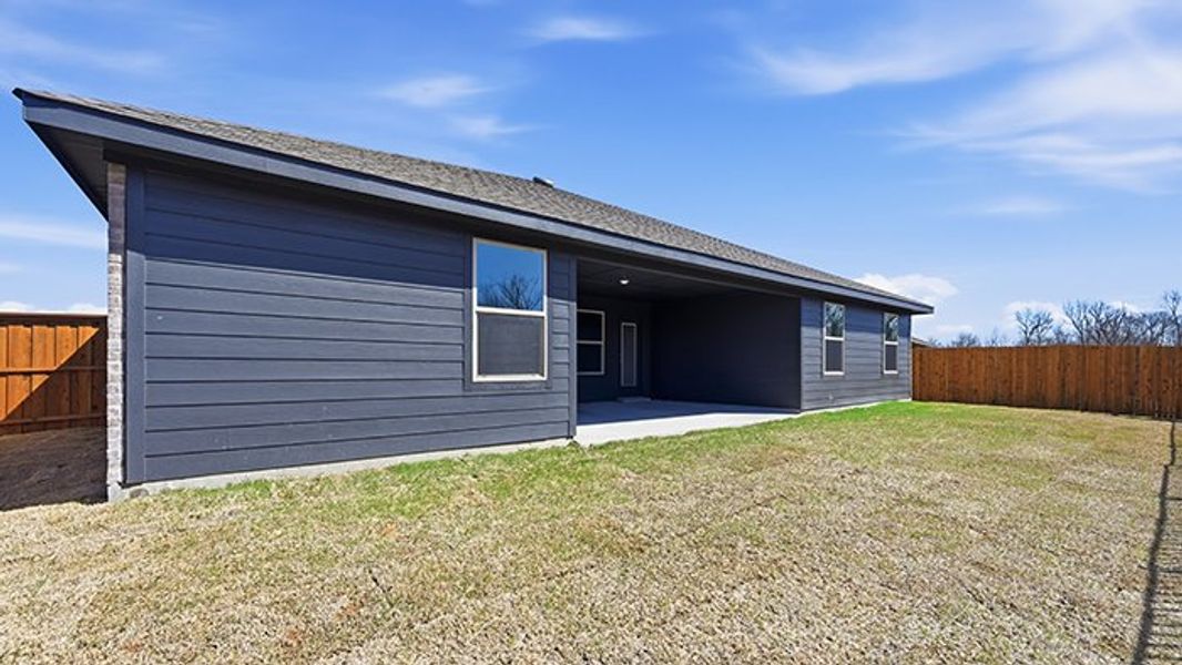 Representative exterior details of a home built from the Irving by D.R. Horton in Northspur, Terrell (Image 3). Representative exterior details of a home built from the Irving by D.R. Horton in Northspur, Terrell (Image 3).