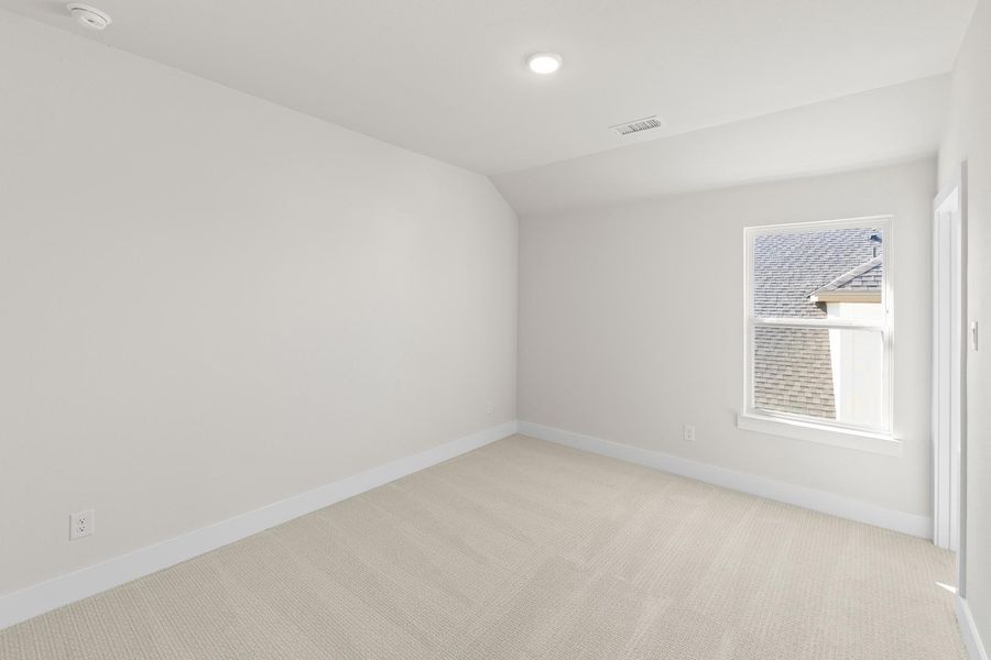 Spacious, unfurnished interior of a new home in Inspiration Collection 60 at Painted Tree, McKinney (Image 22). Spacious, unfurnished interior of a new home in Inspiration Collection 60 at Painted Tree, McKinney (Image 22).