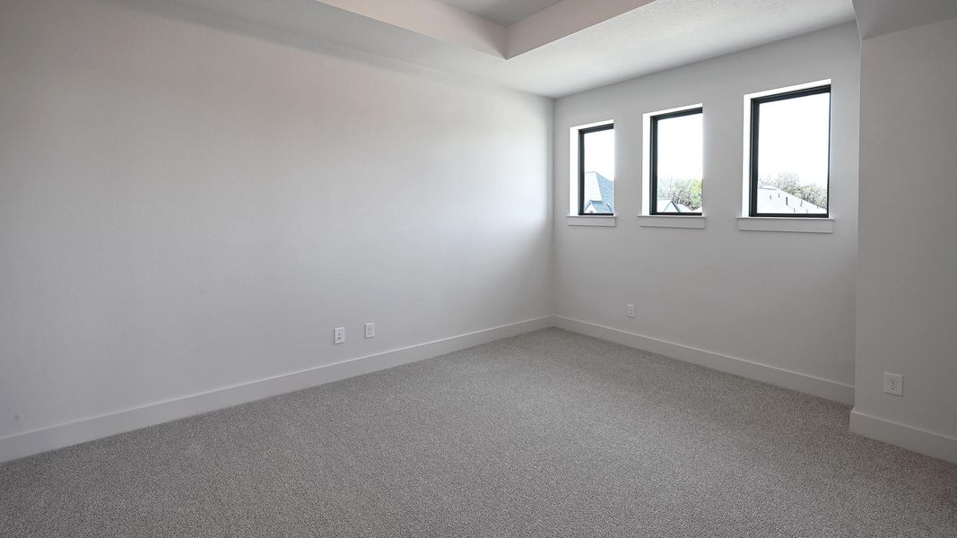 Spacious, unfurnished interior of a new home in 6 Creeks, Kyle (Image 19).