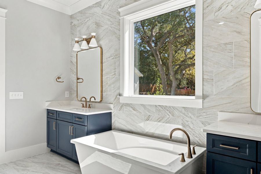 Representative furnished interior of a home built from the The Emerson by RobuckHomes in Stonehenge, Raleigh (Image 132).