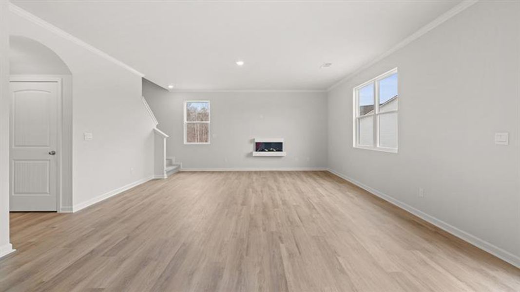 Spacious, unfurnished interior of a new home in , Dallas (Image 25).