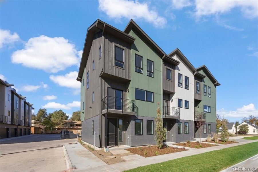 Image 28 of a home in .