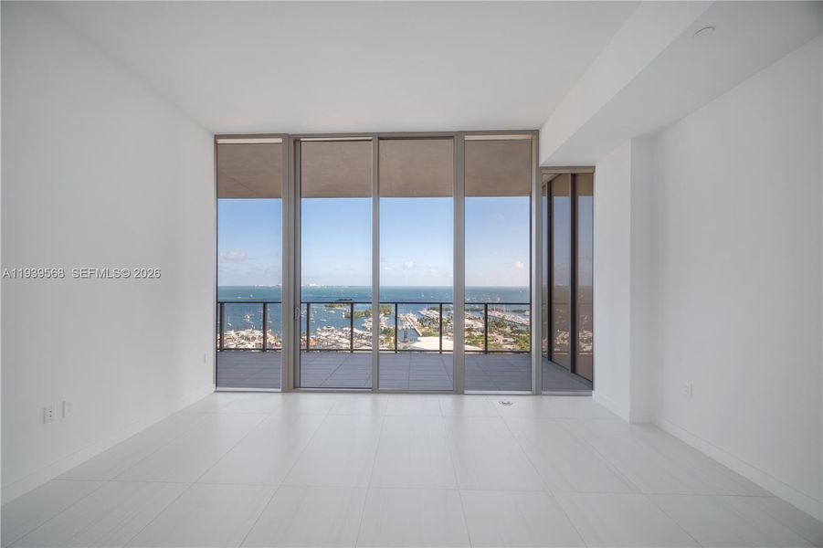 Spacious, unfurnished interior of a new home in Mr. C Residences, Miami (Image 53).