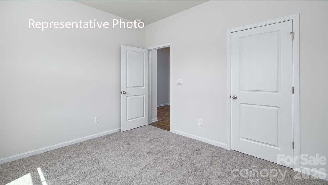 Spacious, unfurnished interior of a new home in Clark Creek Landing, Lincolnton (Image 10).