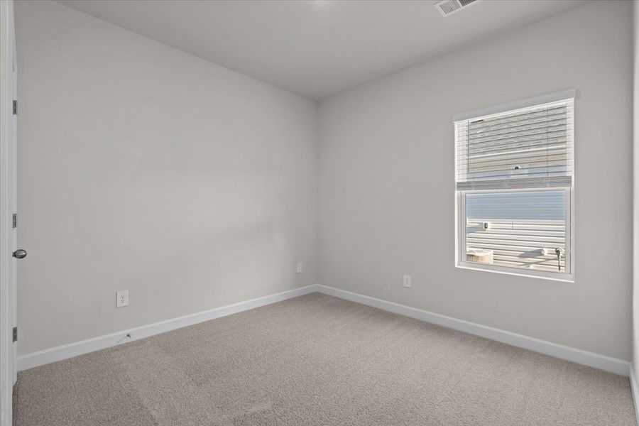Spacious, unfurnished interior of a new home in Vickery Station, Woodruff (Image 13).