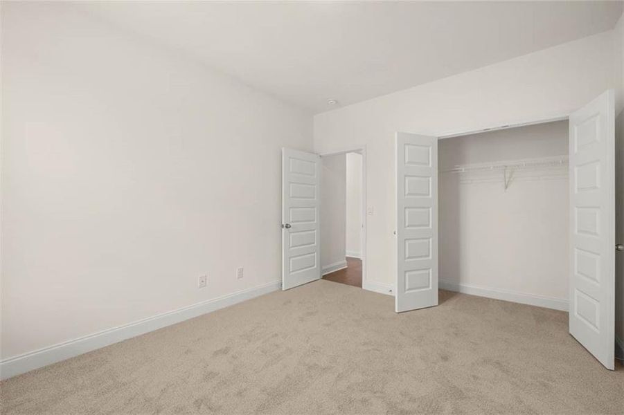 Spacious, unfurnished interior of a new home in Wildwood, Covington (Image 28).