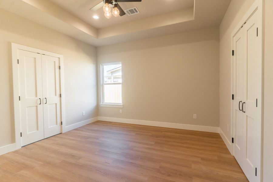 Spacious, unfurnished interior of a new home in , Smithville (Image 13).