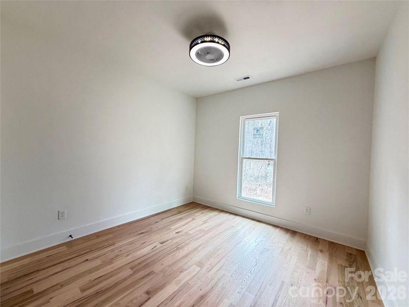 Guest Bedroom 2 Guest Bedroom 2