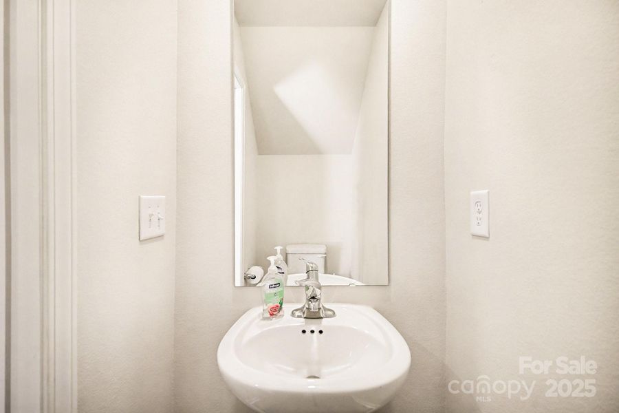 Close-up of interior finishes inside a home in , Shelby (Image 18).