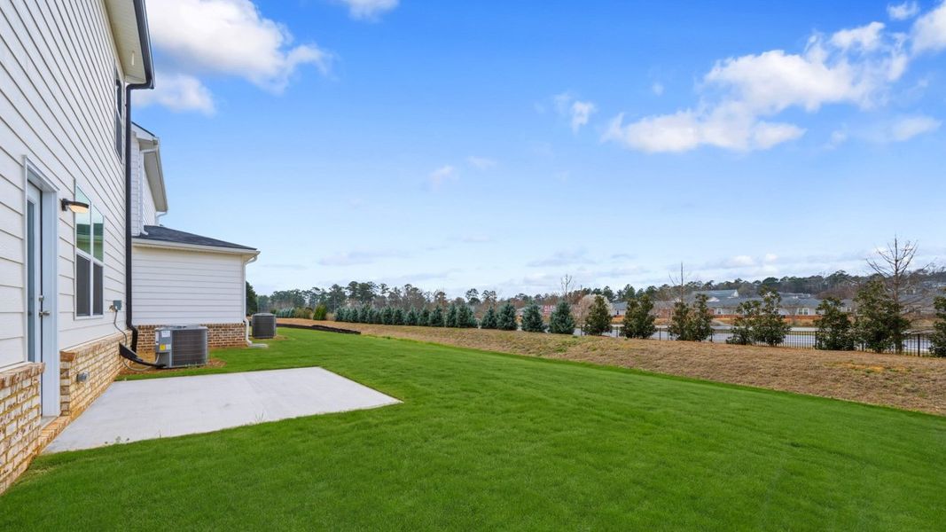 Representative exterior details of a home built from the Saratoga by D.R. Horton in Shoal Creek, Hampton (Image 2).