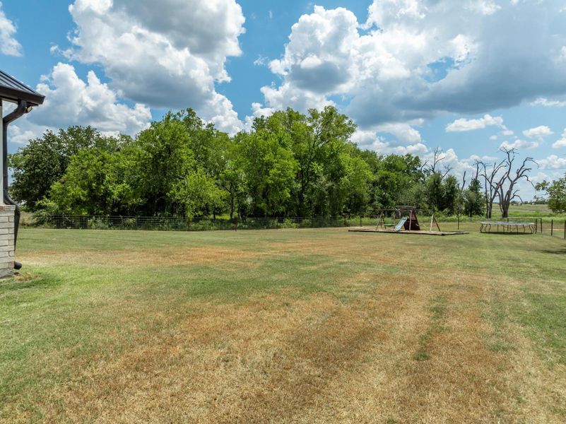 Image 34 of a home in .