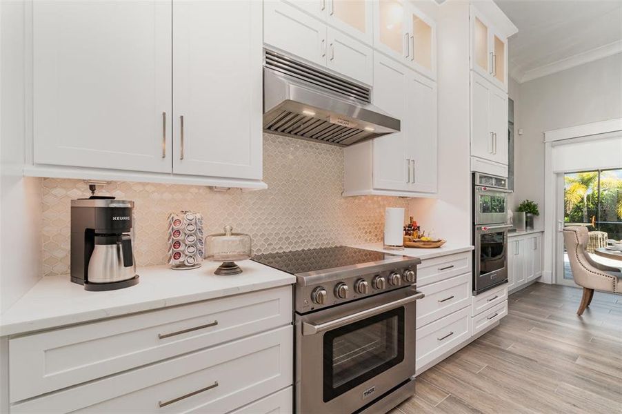 Furnished interior view inside a new home in , Cape Coral (Image 13).