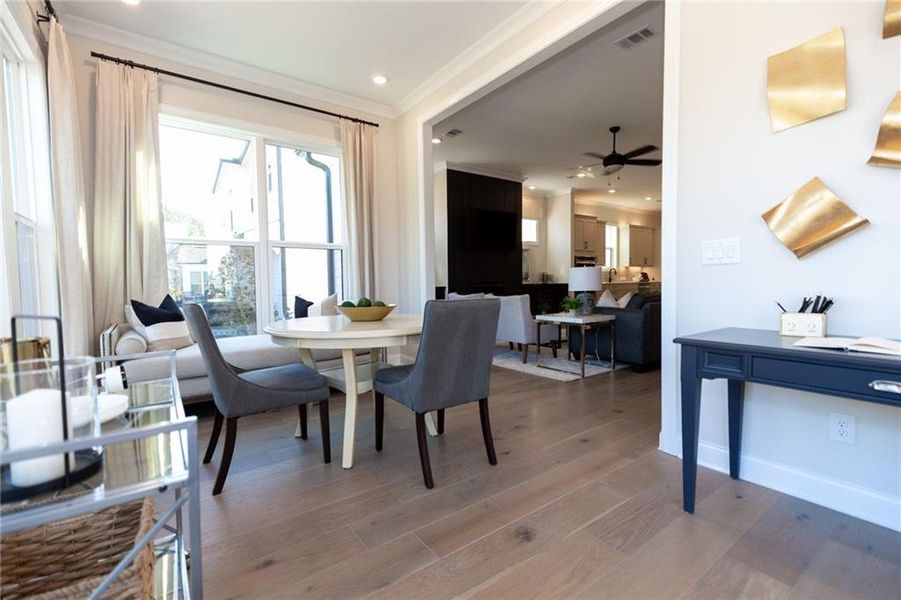 Furnished interior view inside a new home in Aberdeen, Hoschton (Image 40).