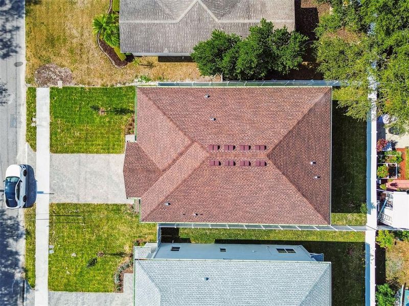 Image 65 of a home in City of Tampa.