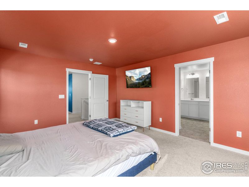 Furnished interior view inside a new home in Northridge Estates, Greeley (Image 20).