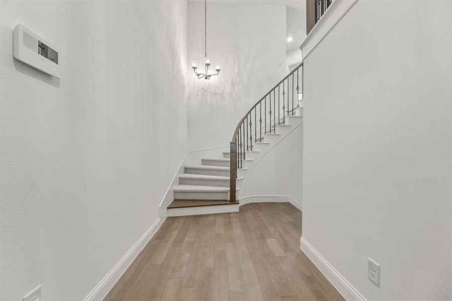 Spacious, unfurnished interior of a new home in , Lewisville (Image 34).