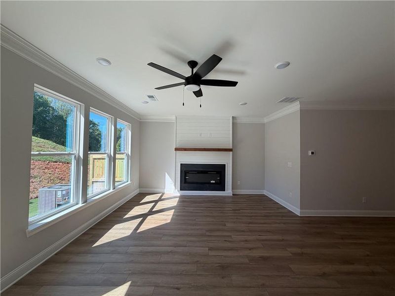 Spacious, unfurnished interior of a new home in , Dawsonville (Image 14).